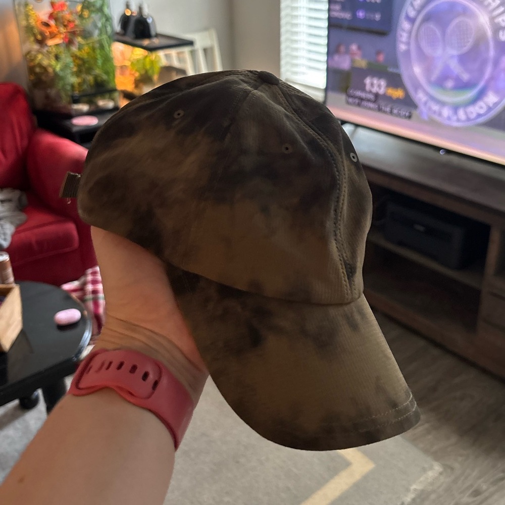 lululemon athletica Tie-Dye Cap in Olive and Black